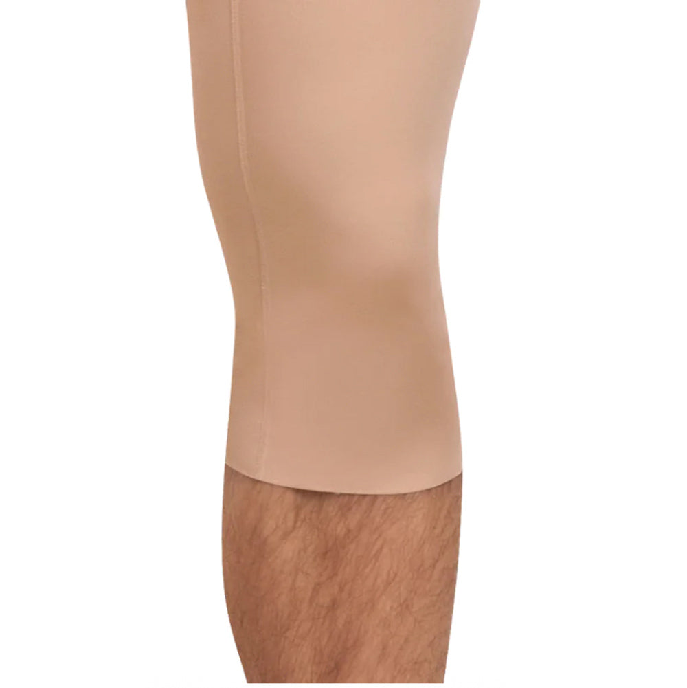 Close-up of leg hem on Lipoelastic TDm Variant men’s compression pants in beige