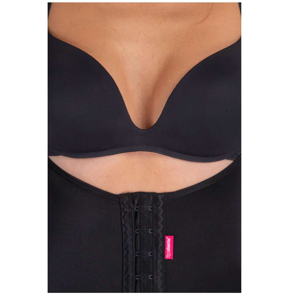 Front view of Lipoelastic VF body BBC Variant with hook-and-eye closure under bust, providing adjustable compression after BBL and tummy tuck.
