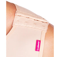 Close-up of shoulder fastening with hooks on Lipoelastic MTmL Comfort compression vest