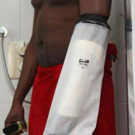 LimbO - Adult Half Arm Waterproof Cast Cover